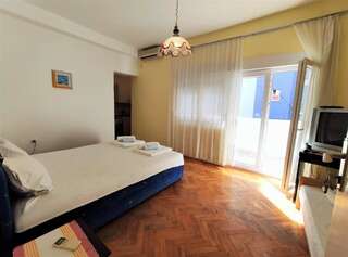 Гостевой дом Rooms and Apartments Rosa Бечичи Номер-студио с террасой-3