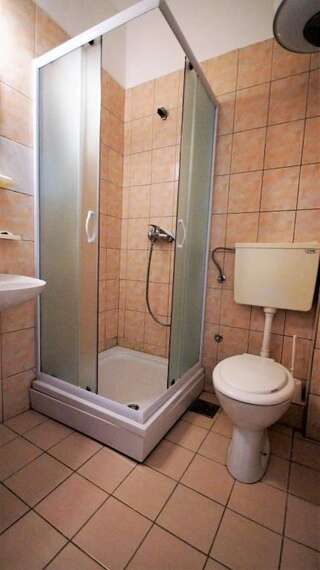 Гостевой дом Rooms and Apartments Rosa Бечичи Номер-студио с террасой-7