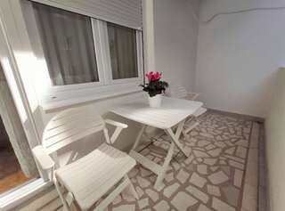 Гостевой дом Rooms and Apartments Rosa Бечичи Номер-студио с террасой-9