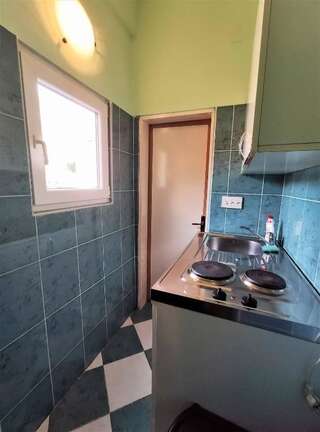 Гостевой дом Rooms and Apartments Rosa Бечичи Номер-студио с балконом-6