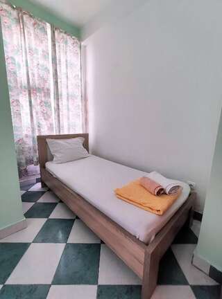 Гостевой дом Rooms and Apartments Rosa Бечичи Номер-студио с балконом-7